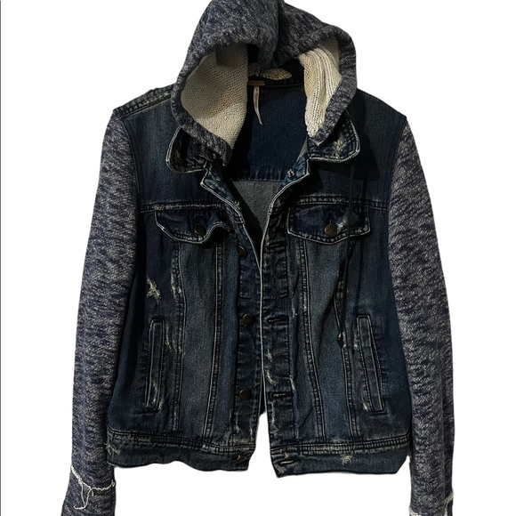 Free People Denim and Knit Distressed Hoodie Trucker Jacket M - Picture 6 of 10